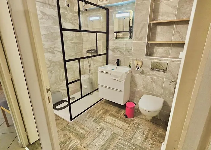 Au Calme A 200m De La De Rochelongue 別荘