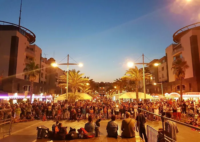 Au Calme A 200m De La De Rochelongue Nyaraló *